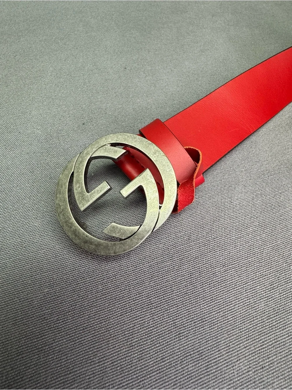 Authentic Men's Gucci Red Selleria Interlocking G Leather Buckle Belt 546389